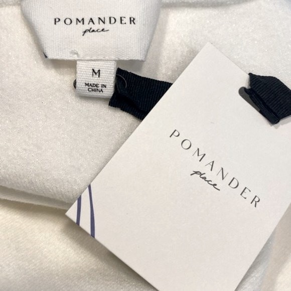 Pomander Place NEW Winter White Vivianne Turtleneck Sweater Mini Dress Size M - Picture 11 of 12